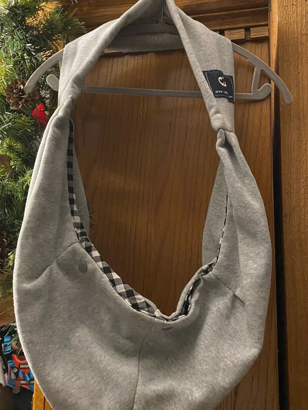 Gray Pet Sling Carrier – Comfortable Hands-Free Cat Travel Sling